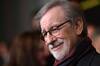 Ya es oficial: Steven Spielberg vuelve a la ciencia ficcin con un filme sobre extraterrestres y muestra su terrorfico avance