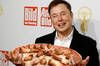 Elon Musk denuncia a un restaurante de comida rpida en Reino Unido por llamarse 'Pollo y Pizza Tesla'