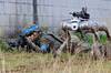 El Ej�rcito espa�ol prueba en Asturias un perro robot armado para proteger a los soldados y preparar la guerra del futuro