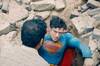 Los fans de DC estn atentos y cazan un cambio casi imperceptible de 'Superman' en el ltimo triler de James Gunn y Warner