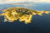 La isla espa�ola que solo pueden visitar 125 personas al d�a: naturaleza pura, un pueblo abandonado y mejillones excepcionales