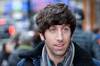 Simon Helberg, actor: 'La fama de 'The Big Bang Theory' me dej� tocado y con ansiedad durante los primeros 8 o 9 a�os'