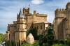 El pueblo ideal para recorrer a pie calles de cuento y alojarte en un castillo de lujo: Conjunto Hist�rico-Art�stico