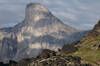Descubre el Monte Thor de Canadá, la impresionante pared rocosa vertical más alta del mundo