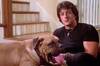 Sylvester Stallone era tan pobre que tuvo que vender a su perro hasta que 'Rocky' salv su vida, y a su mascota