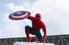Tom Holland confirma la reuni�n entre Spider-Man y el l�der de los Vengadores: 'Aparece de la nada en el apartamento de Peter'