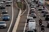 Confirmado por la DGT: el cambio que transformar� el uso de los carriles en los atascos a partir del 1 de octubre.