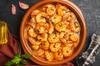 Los cocineros andaluces dan una lecci�n al resto de Espa�a: para unas gambas al ajillo perfectas hay que retirar los ajos antes