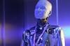 El robot más avanzado del mundo afirma ser consciente y predice el futuro de la humanidad