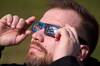 Ordenan la retirada de 6 modelos de gafas para el eclipse por 'irregularidades' en los filtros y 'riesgo de lesiones oculares'