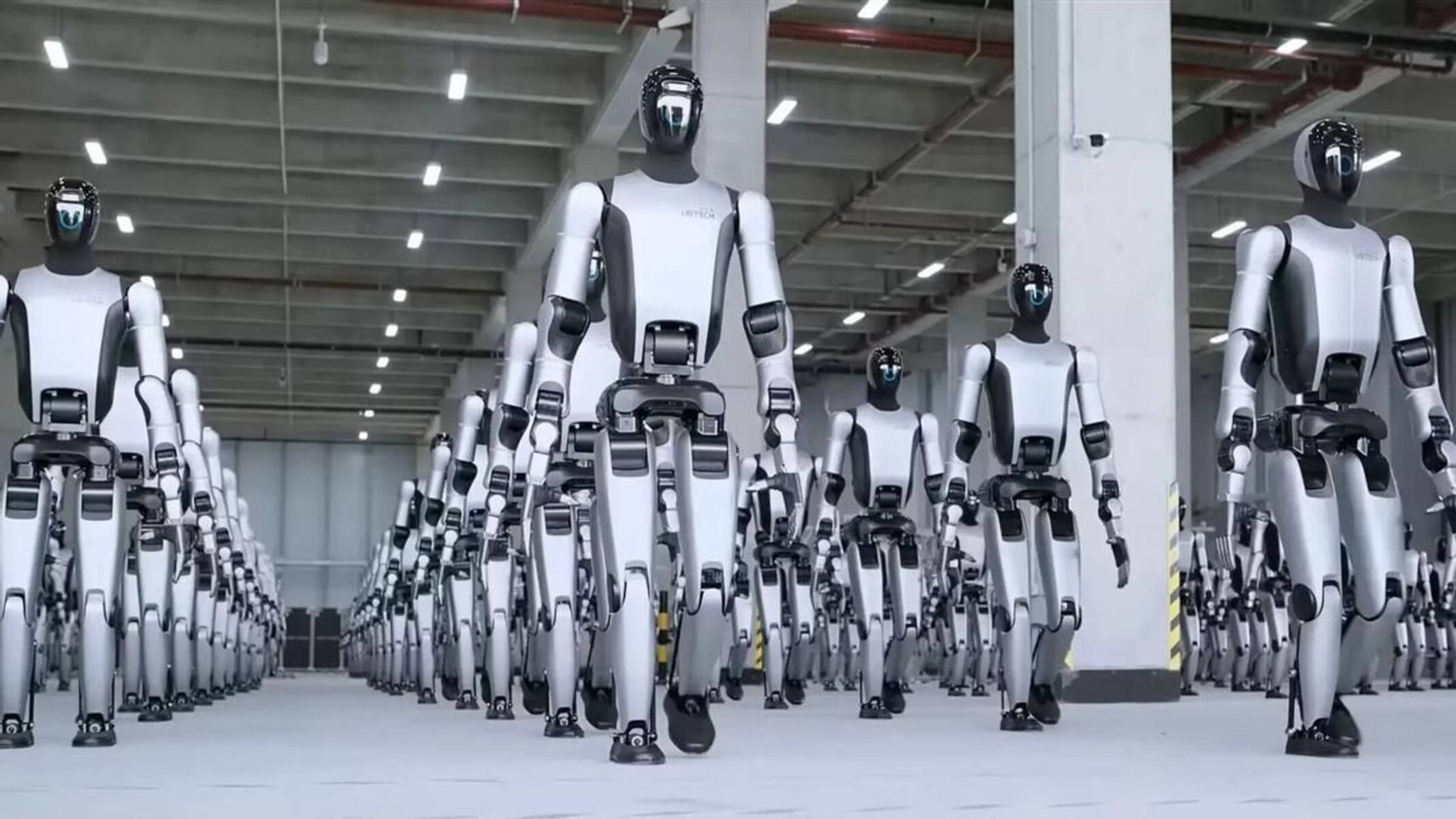 China acelera el despliegue de robots humanoides y proyecta 50 mil unidades para 2026