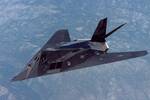 El F-117 Nighthawk es el avi�n avanzado 'imposible': inestable y furtivo, rompe cualquier defensa cambiando la guerra moderna