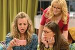 Dos estrellas de 'The Big Bang Theory' se renen en una exitosa comedia haciendo historia en televisin