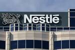 Nestl� anuncia el despido masivo de 16.000 empleados para ahorrar 1000 millones y culpan a la IA: 'Automatizaremos procesos'