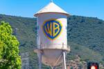 Warner Bros. Discovery confirma su venta mientras Netflix y Paramount lideran las pujas por el hist�rico estudio