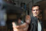 Cr�tica de 'Novocaine' - Jack Quaid rinde homenaje a Max Payne en una comedia rom�ntica violenta y llena de humor negro