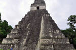 Arquelogos hallan un altar de hace 1.700 aos oculto en una pirmide en Guatemala que reescribe la historia de los mayas