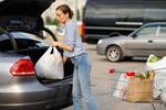 La DGT puede multarte por esta infraccin que desconoces: cuidado con cargar el coche despus de hacer la compra