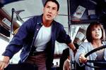 Sandra Bullock y Keanu Reeves abren la puerta a colaborar juntos antes de morir y hacer la deseada 'Speed 3'
