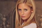 El reboot de Buffy acaba de anunciar a su nueva cazavampiros: el emotivo vdeo de Sarah Michelle Gellar revelndolo