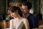 Dakota Johnson se sincera sobre '50 Sombras de Grey' y afirma que fue un caos