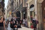 Ya es oficial: Barcelona apuesta por pavimentar las calles con huesos de aceituna para reducir un 76 % las emisiones de CO2