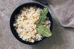 Los mejores chefs espa�oles coinciden: 'El arroz blanco no se cuece en agua, el truco est� en 3 ajos, 2 hojas de laurel y caldo'