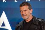 Antonio Banderas (65), actor: 'Mis padres me dieron 10.000 pesetas y mi madre me cosi� los bolsillos por si me robaban'