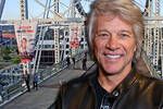 Jon Bon Jovi logra convencer a una mujer de que no salte desde un puente mientras rodaba un videoclip