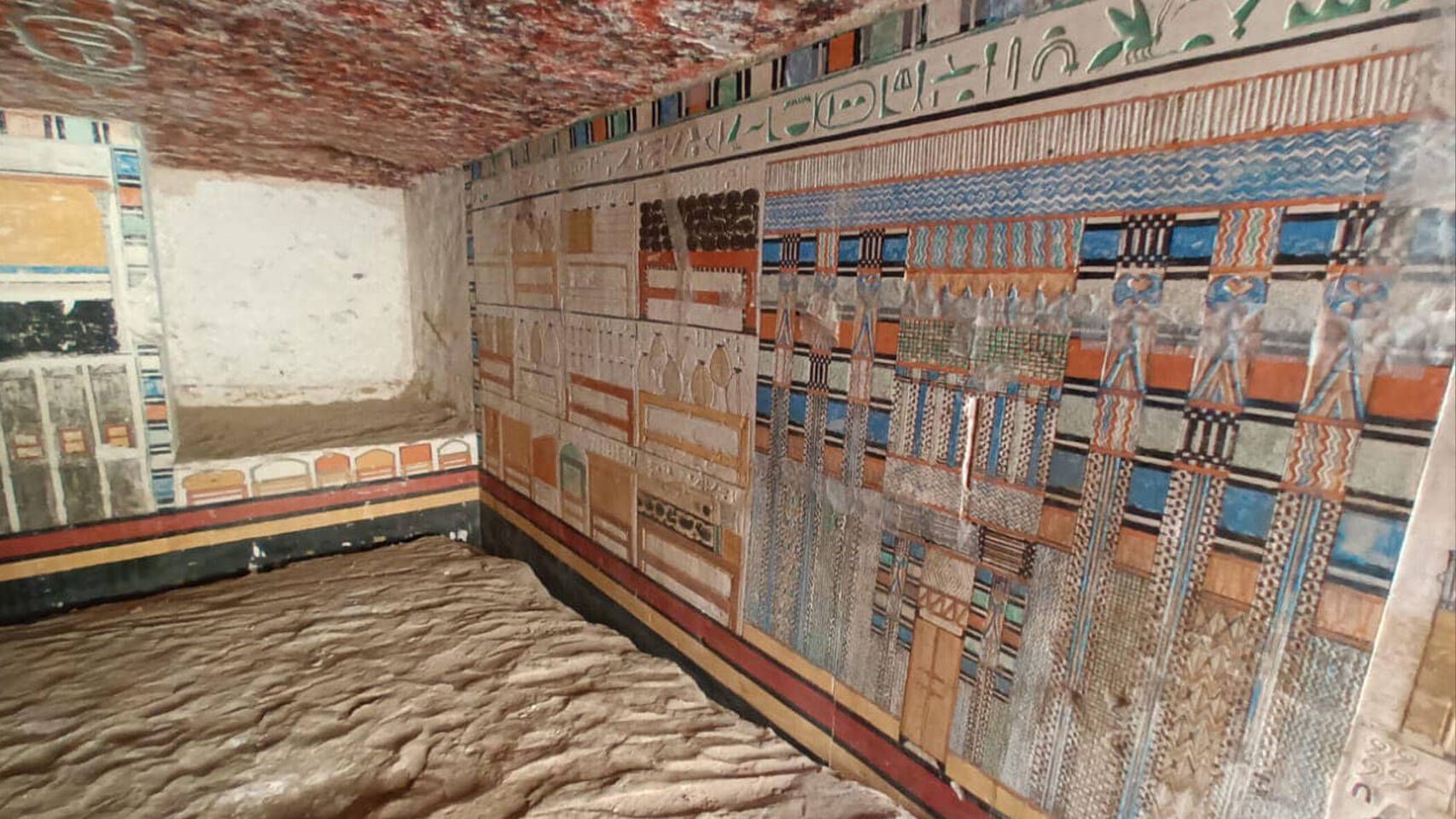 Egypto Random Hallazgo histórico en Egipto: descubren una tumba de 4.000 años de un ...