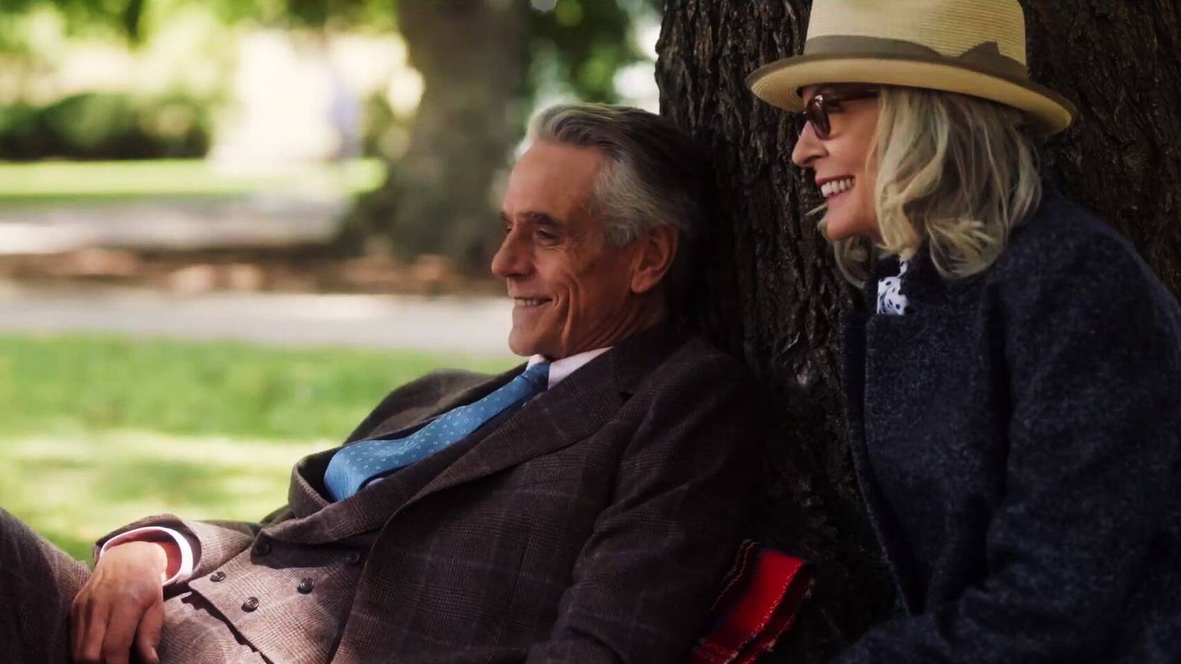 Tráiler de Love, Weddings & Other Disasters con Jeremy Irons y Diane