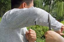 No es ciencia ficci�n: China construye ropa resistente a cuchillos con tecnolog�a militar y revoluciona la industria mundial