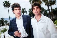 Javier Calvo, director de 'La bola negra', denuncia los prejuicios de Hollywood: 'Ser homosexual sigue siendo un problema'