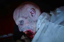 Filtran las primeras imgenes de la nueva pelcula de 'Resident Evil' y empiezan las malas crticas: 'Anotad otro fracaso'