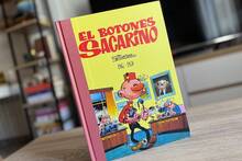 El Botones Sacarino vuelve en una edicin limitada: la gran stira del trabajo espaol que hizo rer a toda una generacin