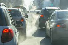 Adi�s a la prohibici�n sobre los coches en 2035: Europa afloja y da una prorroga a los fabricantes de veh�culos de combusti�n