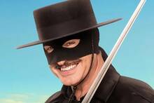 Adi�s a Antonio Banderas: AMC+ lanza el primer adelanto de una nueva serie de 'El Zorro' que se estrenar� en 2026