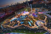 Ya es oficial: abre el parque tem�tico de 860 millones de euros con la monta�a rusa de 3 kil�metros y ca�da libre de 182 metros