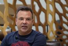 José Elías (49), empresario millonario, destruye el mito del empleo estable: 'La seguridad del asalariado es un espejismo'