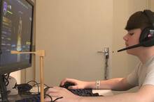 Un jugador profesional de Fortnite destroza su teclado�