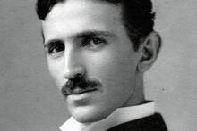 Nikola Tesla, ingeniero e inventor: 'Para desvelar los misterios del cosmos, hay que pensar en energ�a, frecuencia y vibraci�n'