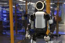 No es ciencia ficci�n: este innovador robot de 1,88 metros rescata en edificios colapsados y es capaz de levantar 50 kilos