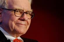 Warren Buffett (95), empresario e inversor estadounidense: 'Tu éxito está ligado a las personas que te rodean'