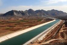 Con 4350 km, 50 a�os de construcci�n y 45 billones de litros al a�o, China lleva agua a Beijing solo por gravedad en 15 d�as