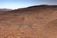 La NASA detecta enormes 'telara�as' en Marte y las fotos confirman evidencias sobre agua subterr�nea en el planeta rojo