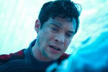 Ted Sarandos (61), CEO de Netflix, confirma el fracaso de 'Superman' de James Gunn: sus 616 millones no fueron suficientes