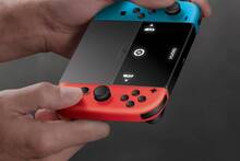 Power Plate, la Power Bank que carga a la vez los Joy-Con y la Switch