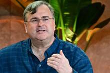 Reid Hoffman lanza un aviso sobre la IA: 'Todas las empresas deber�an estar aplicando esto ya'