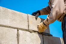 Adi�s a los ladrillos: Espa�a se prepara los 'bloques de hormig�n negativo' en la construcci�n y busca la vivienda econ�mica