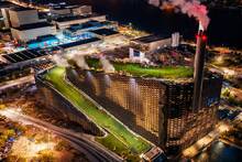 India desaf�a los l�mites de la ingenier�a: un colosal proyecto de 463 plataformas con un estadio y una refrigeraci�n rompedora